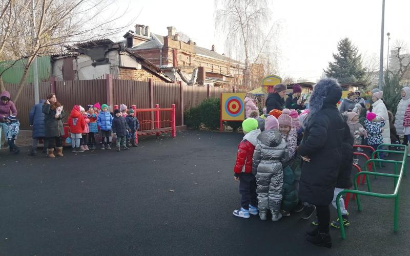 Эвакуация детей на спортивной площадке